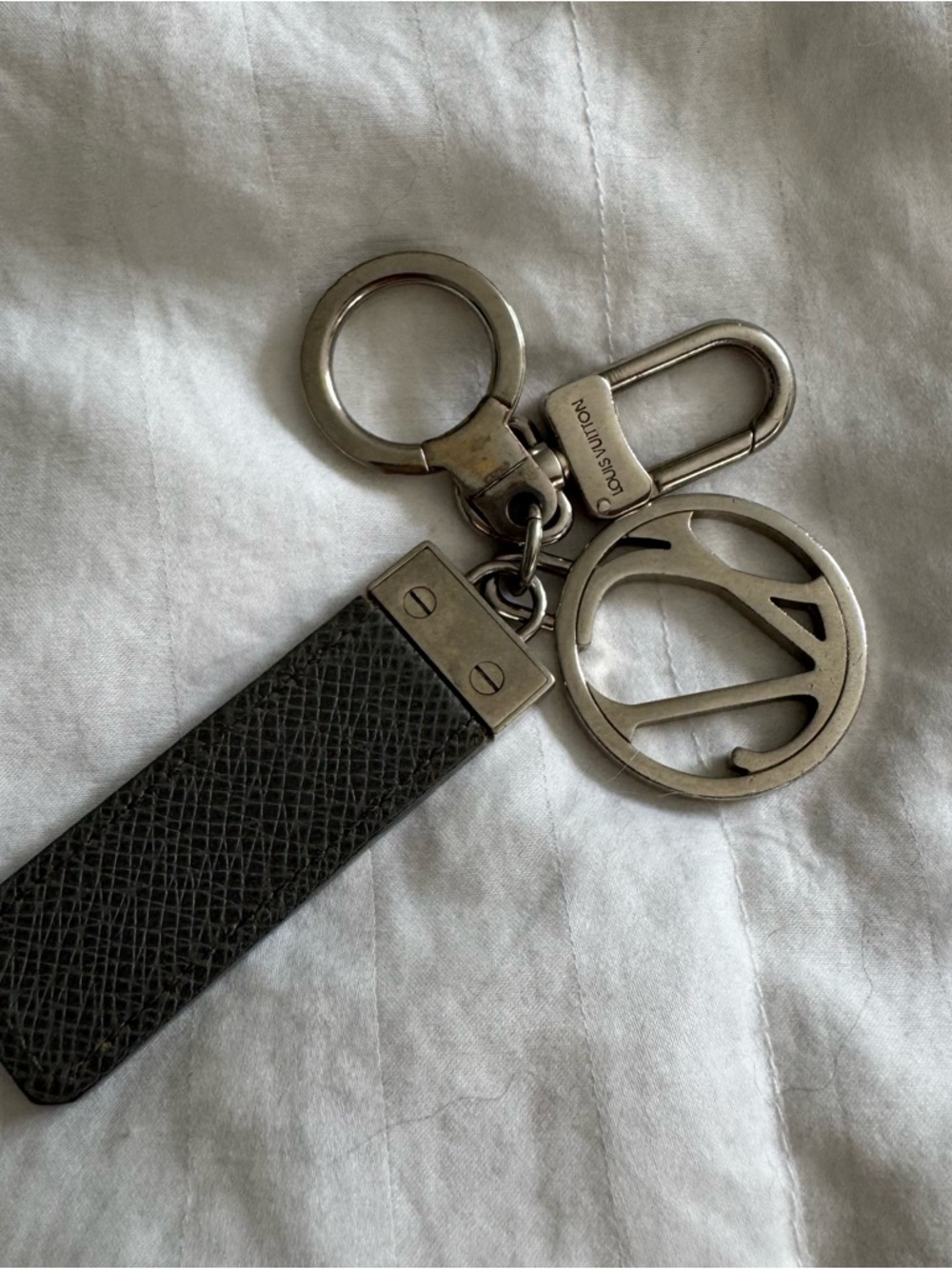 Louis Vuitton Leather Strap Keyring with Silver LV Circle Charm / Bag charm